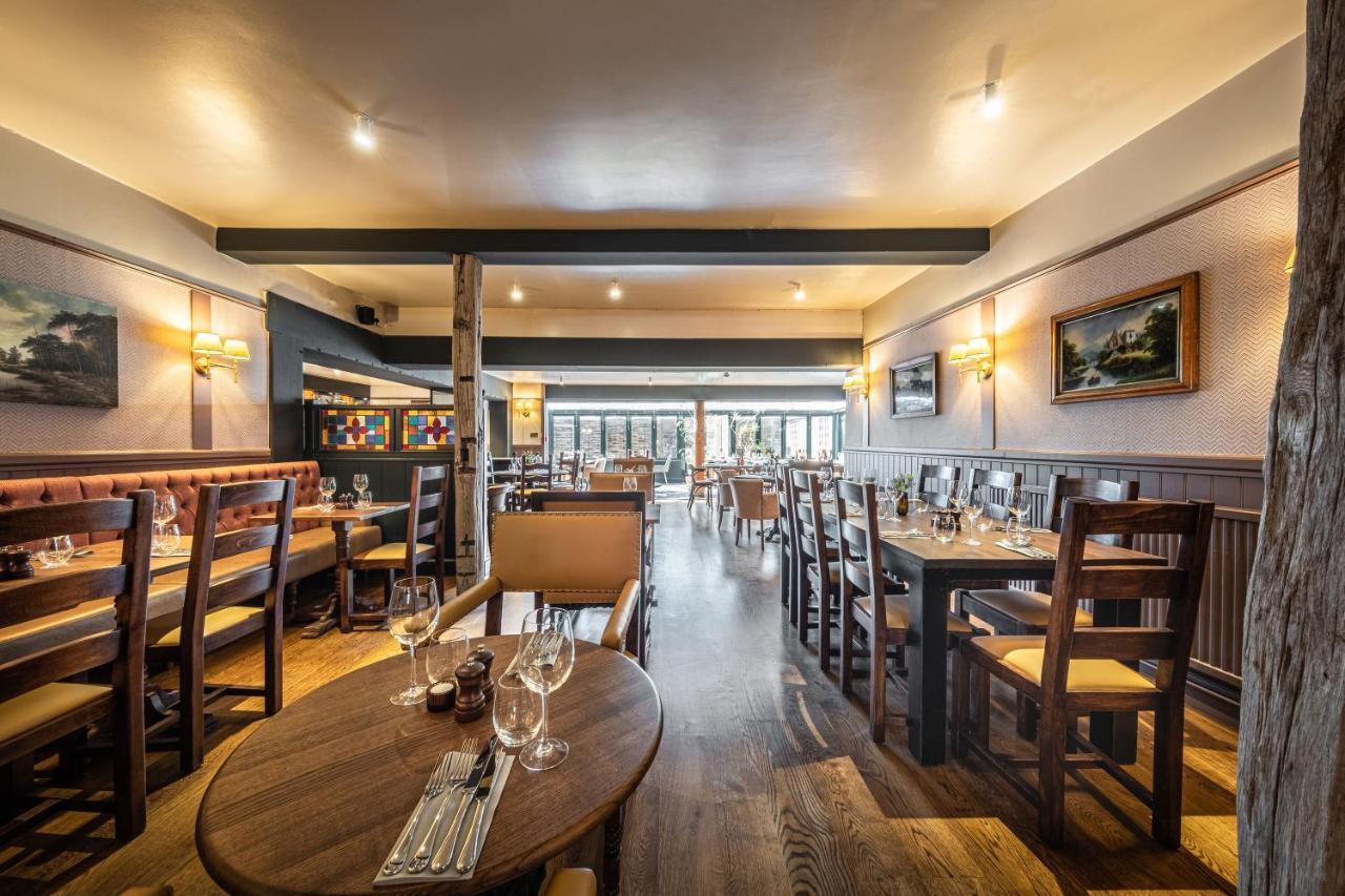 The Feathers 4* Holt (Norfolk)